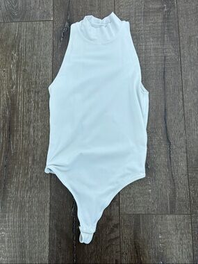 ARITZIA BABATON bodysuits